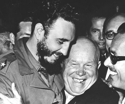 Nikita-Kruschev-and-Fidel-Castro-SC